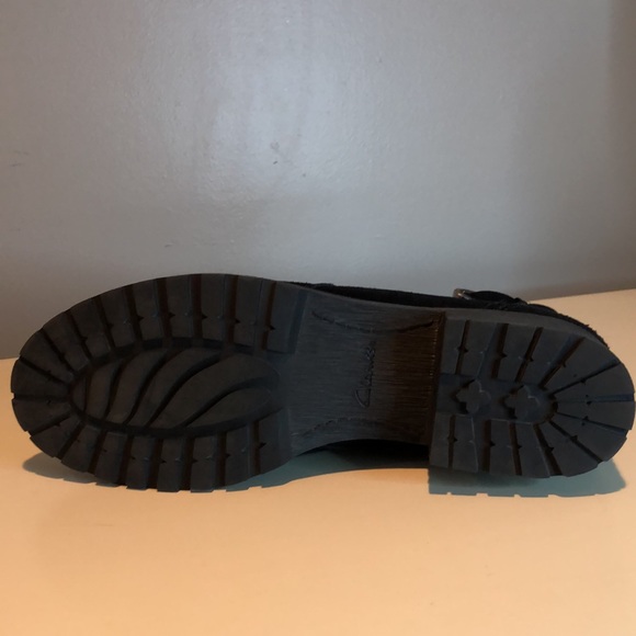 Clarks Ladies Smart Ankle Black Suede Boots "Marana Amber" - Picture 5 of 12